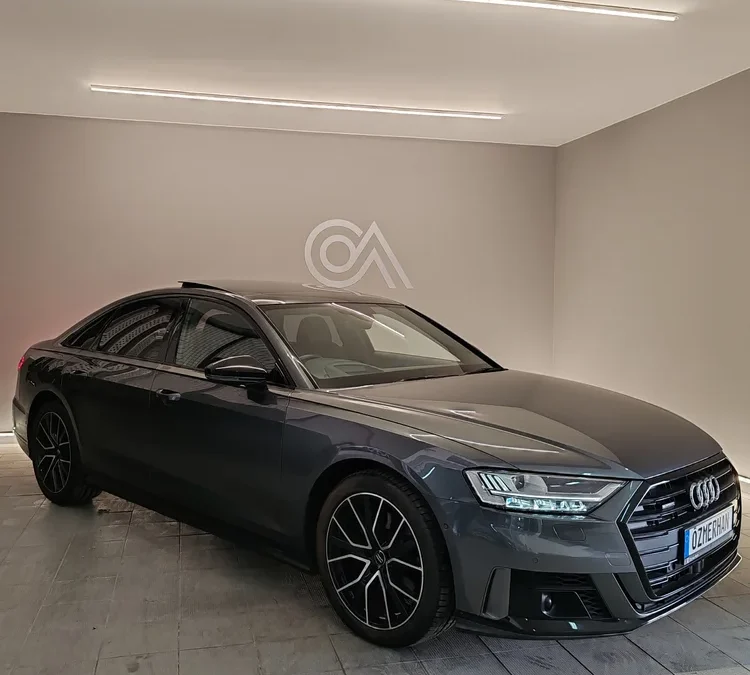Audi 3.0 A8 Black Edition Quattro